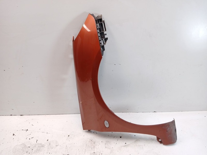 Recambio de aleta delantera derecha para peugeot 307 (3a/c) 2.0 hdi 110 referencia OEM IAM 7841N7  
