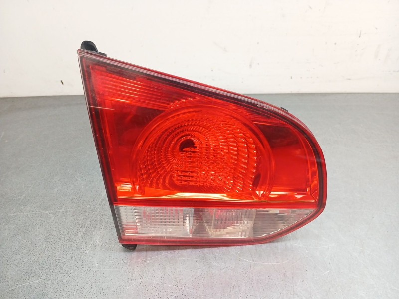 Recambio de piloto trasero izquierdo interior para volkswagen golf vi (5k1) 1.4 tsi referencia OEM IAM 5k0945093g  