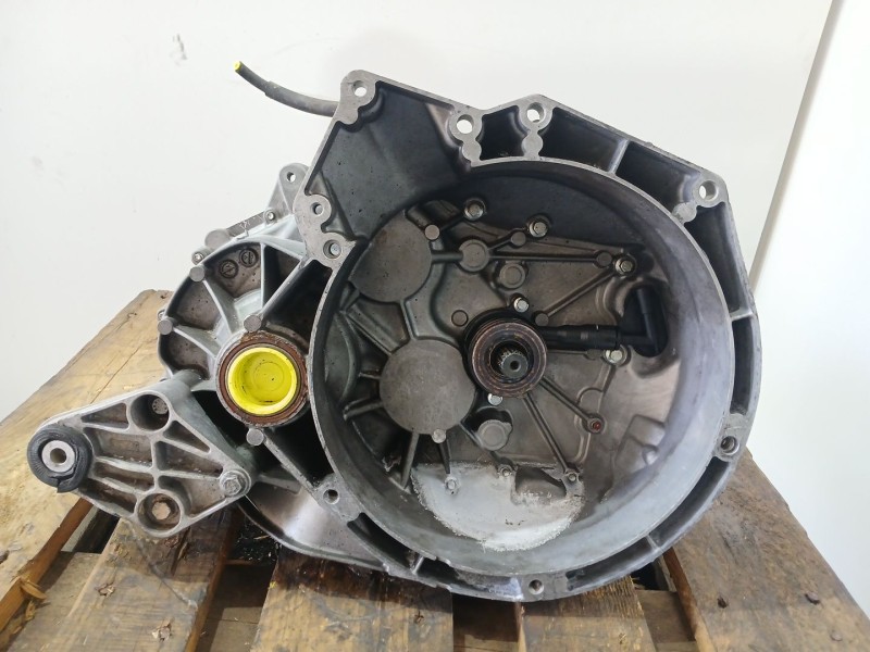 Recambio de caja cambios para ford focus iii 1.6 tdci referencia OEM IAM V6R7002  