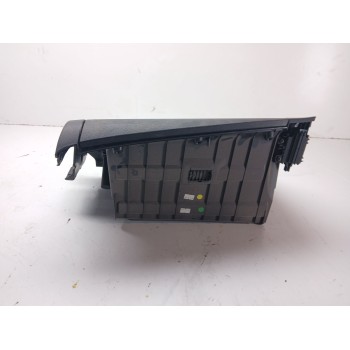 Recambio de guantera para kia carens ( ) basic referencia OEM IAM 84761A4000  