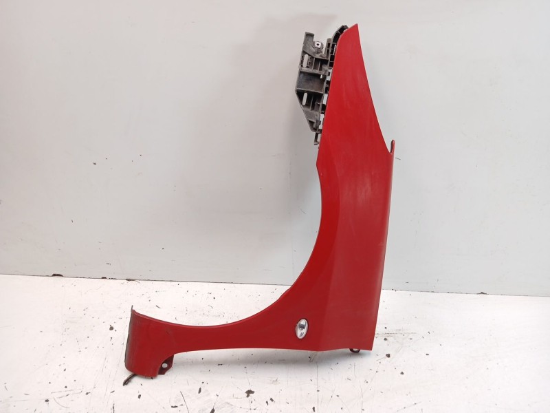 Recambio de aleta delantera izquierda para peugeot 307 cc (3b) 1.6 16v referencia OEM IAM 7840K8  