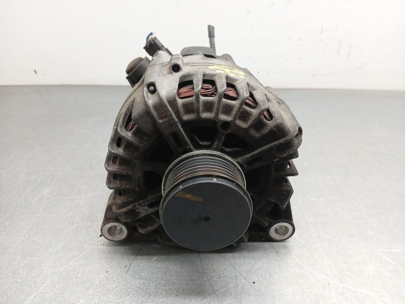 Recambio de alternador para peugeot 407 (6d_) 2.0 hdi (6drhrh) referencia OEM IAM 5705AX / 5705EE 9688085380 
