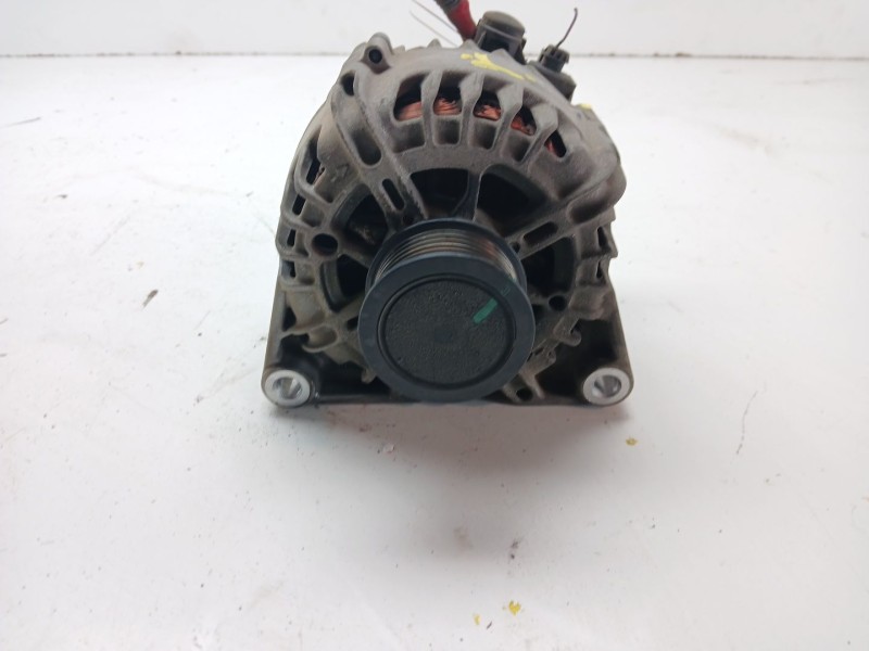Recambio de alternador para ford fiesta vi (cb1, ccn) 1.4 tdci referencia OEM IAM AV6N10300DC  
