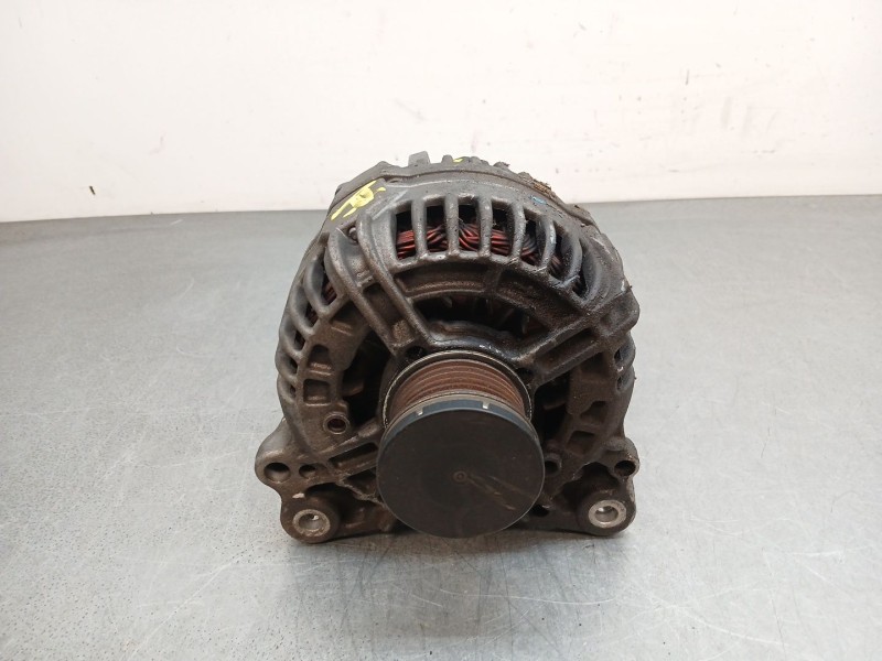 Recambio de alternador para volkswagen golf vi (5k1) 1.4 tsi referencia OEM IAM 03C903023G / 03C903023GX  