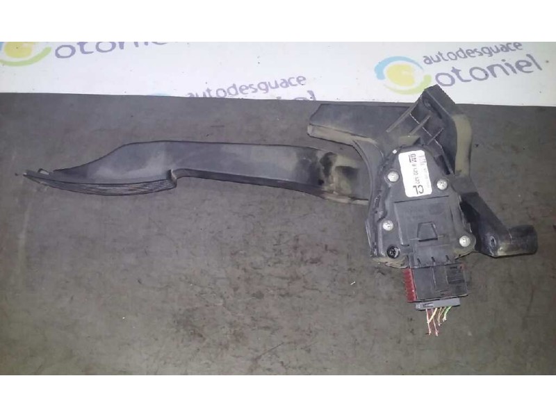 Recambio de potenciometro pedal para opel corsa c club referencia OEM IAM 9129423CL  