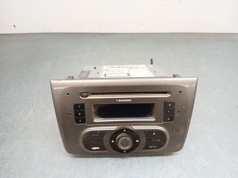 Recambio de sistema audio / radio cd para alfa romeo mito (955_) 1.6 jtdm (955axc1b) referencia OEM IAM 1570873490  