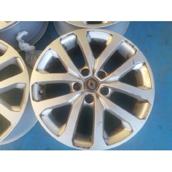 Recambio de juego llantas para renault kadjar business referencia OEM IAM 7JX17 ET40 X4 17