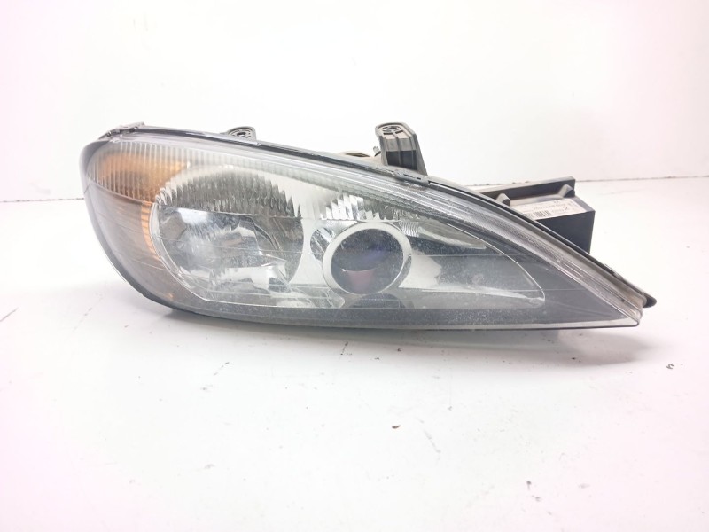 Recambio de faro derecho para nissan primera (p11) 1.8 16v referencia OEM IAM 260109F602 89006453 