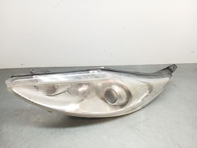 Recambio de faro izquierdo para ford fiesta vi (cb1, ccn) 1.6 tdci referencia OEM IAM 8a6113w030cg  