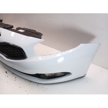Recambio de paragolpes delantero para kia cee´d (jd) 1.4 crdi 90 referencia OEM IAM 86511A2000  