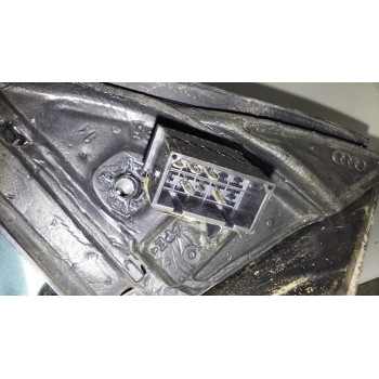 Recambio de retrovisor izquierdo para audi a6 berlina (4b2) 2.5 tdi referencia OEM IAM  5 PINES ELECTRICO