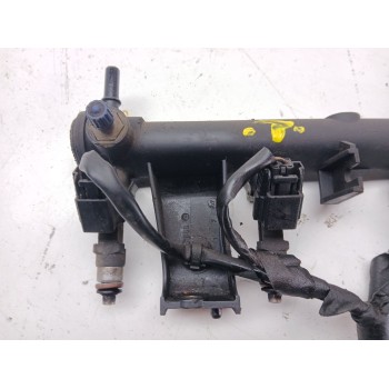 Recambio de rampa inyectora para peugeot 307 cc (3b) 1.6 16v referencia OEM IAM 198543  