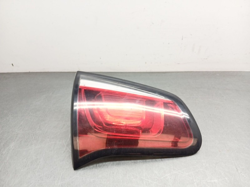 Recambio de piloto trasero izquierdo interior para citroën c3 ii (sc_) 1.6 hdi referencia OEM IAM 9803934380  