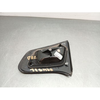 Recambio de piloto trasero izquierdo interior para citroën c3 ii (sc_) 1.6 hdi referencia OEM IAM 9803934380  