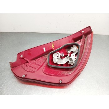 Recambio de piloto trasero derecho para ford fiesta vi (cb1, ccn) 1.4 tdci referencia OEM IAM 8a6113404a  