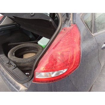 Recambio de piloto trasero derecho para ford fiesta vi (cb1, ccn) 1.4 tdci referencia OEM IAM 8a6113404a  