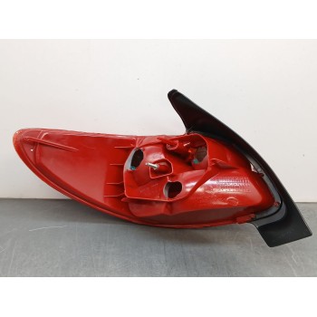 Recambio de piloto trasero derecho para peugeot 206 berlina referencia OEM IAM 6351p1 16544032 