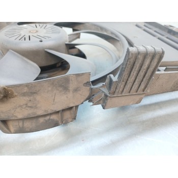 Recambio de electroventilador para ford focus iii 1.6 tdci referencia OEM IAM 940002906  