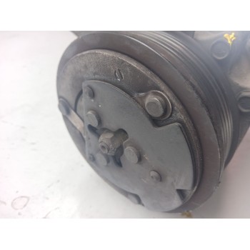 Recambio de compresor aire acondicionado para ford fiesta vi (cb1, ccn) 1.4 tdci referencia OEM IAM 8V5119D629DF  