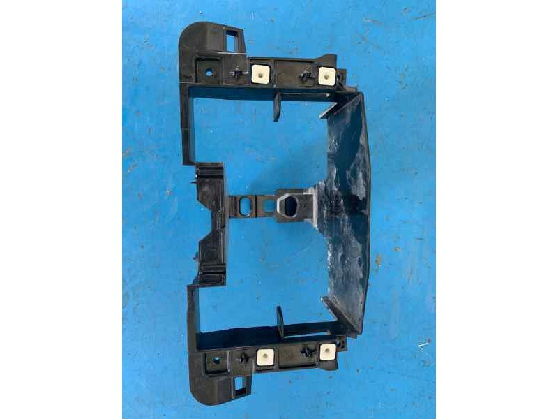 Recambio de moldura para peugeot 308 gti referencia OEM IAM 9677959780 FRONTIS MARCO RADIO