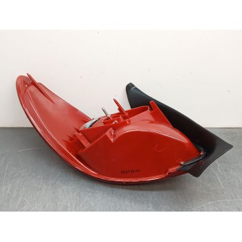 Recambio de piloto trasero derecho para peugeot 206 berlina referencia OEM IAM 6351p1 16544032 