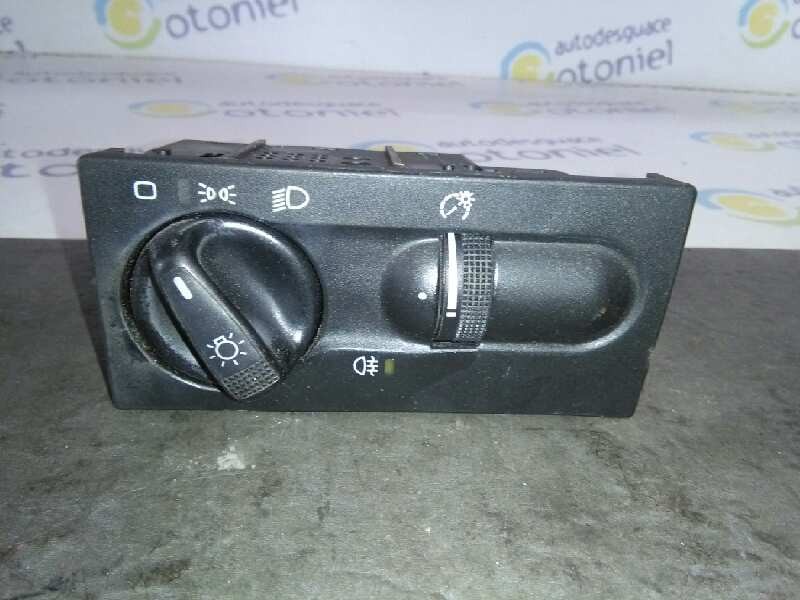 Recambio de mando luces para volkswagen golf iii berlina (1h1) gti referencia OEM IAM 1H6941591A  