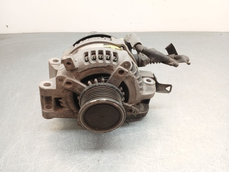 Recambio de alternador para toyota avensis sedán (_t25_) 2.0 d-4d (adt250_) referencia OEM IAM 270600D030 270600g011 