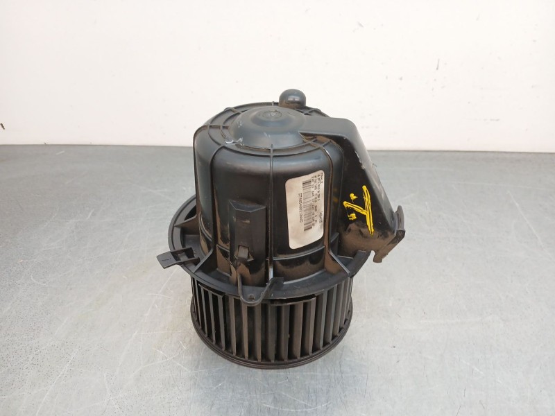 Recambio de ventilador calefaccion para citroën c4 cactus 1.6 bluehdi 100 referencia OEM IAM 6441CS t4054002 