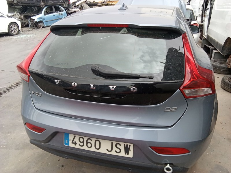 Recambio de porton trasero para volvo v40 hatchback (525) d2 referencia OEM IAM 31385293  