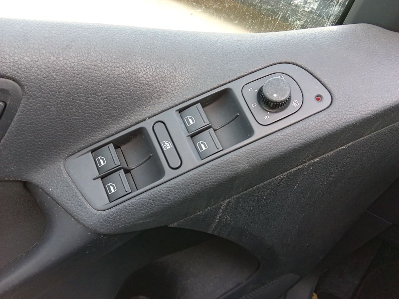 Recambio de mando elevalunas delantero izquierdo para volkswagen tiguan (5n_) 2.0 tdi referencia OEM IAM 1K4959857CREH  