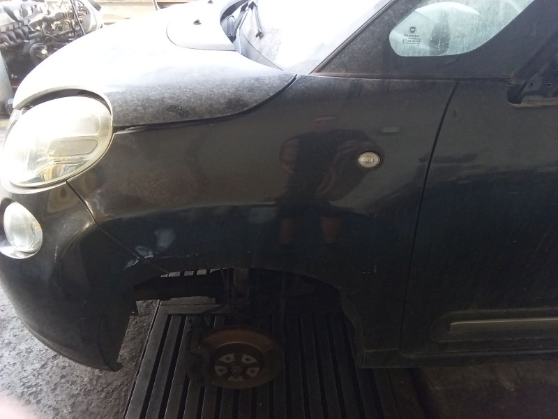 Recambio de aleta delantera izquierda para fiat 500l (351_, 352_) 1.3 d multijet (199lxy1a, 199lxy11) referencia OEM IAM 0001689