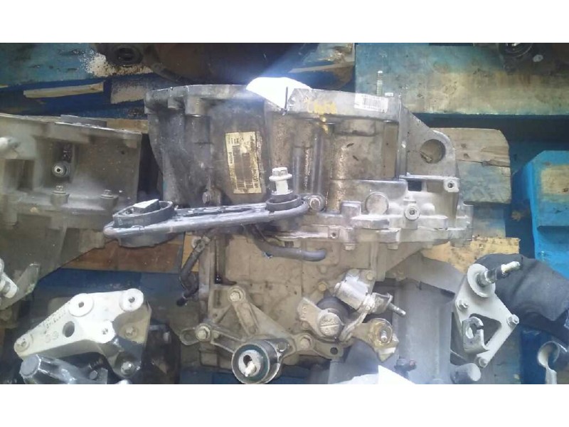 Recambio de caja cambios para nissan primera trav. (p12) acenta referencia OEM IAM NDO102 167.607KM 6V