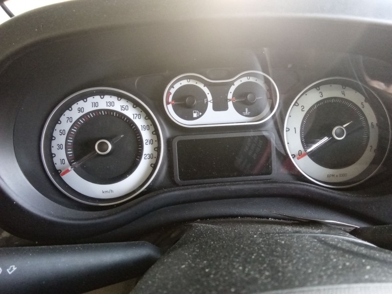 Recambio de cuadro instrumentos para fiat 500l (351_, 352_) 1.3 d multijet (199lxy1a, 199lxy11) referencia OEM IAM 0000051975128