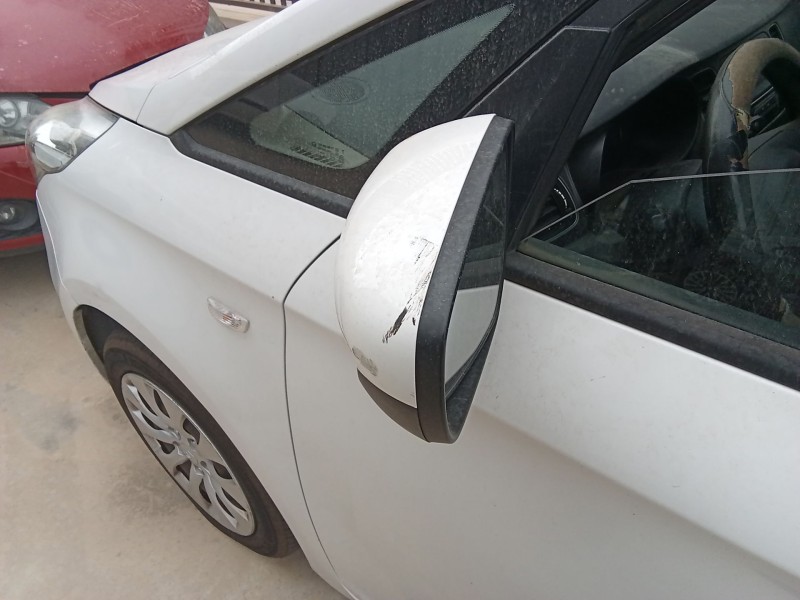 Recambio de retrovisor izquierdo para kia carens iv 1.7 crdi referencia OEM IAM 87620A4170  