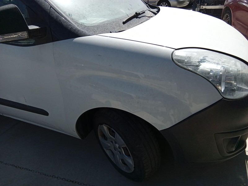 Recambio de aleta delantera derecha para opel combo furgón/monospace (x12) 1.3 cdti (b05) referencia OEM IAM 95509342  