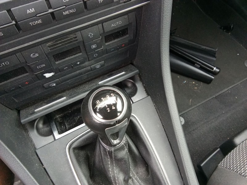 Recambio de palanca cambio para seat exeo st (3r5) 2.0 tdi referencia OEM IAM 8E0711055P  
