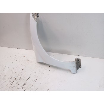 Recambio de aleta delantera derecha para ford fiesta vi (cb1, ccn) 1.6 tdci referencia OEM IAM 1777180  