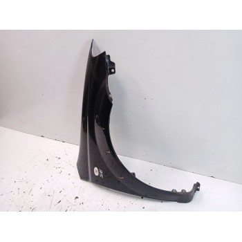 Recambio de aleta delantera derecha para chevrolet aveo / kalos hatchback (t200) 1.4 16v referencia OEM IAM 96476680  