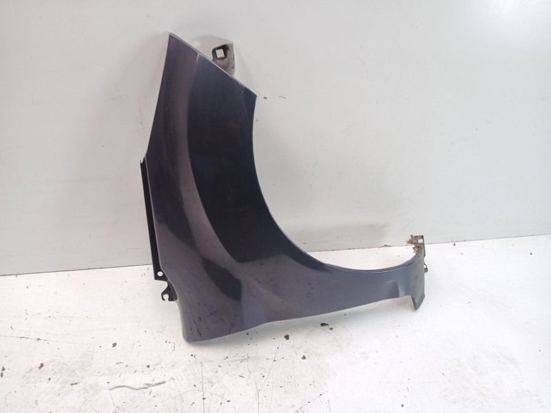 Recambio de aleta delantera derecha para ford fiesta vi (cb1, ccn) 1.4 tdci referencia OEM IAM 1777180  