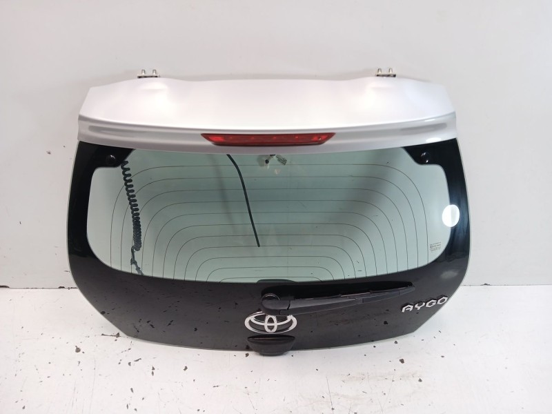 Recambio de porton trasero para toyota aygo (_b4_) 1.0 (kgb40) referencia OEM IAM 681050H160  