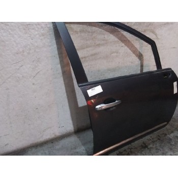 Recambio de puerta delantera derecha para kia carens (un) 2.0 crdi referencia OEM IAM  GRIS OSCURO 