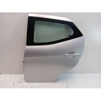 PUERTA TRASERA IZQUIERDA 670040H030 