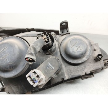 Recambio de faro izquierdo para toyota avensis (_t22_) 2.0 d-4d (cdt220_) referencia OEM IAM 54534381 54534384 