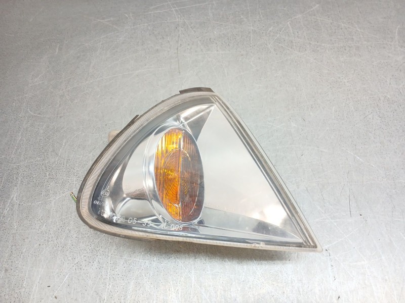 Recambio de piloto delantero derecho para toyota avensis (_t22_) 2.0 d-4d (cdt220_) referencia OEM IAM 8151005030  