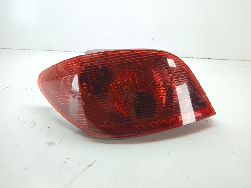 Recambio de piloto trasero izquierdo para peugeot 307 (3a/c) 2.0 hdi 90 referencia OEM IAM 6350P3  