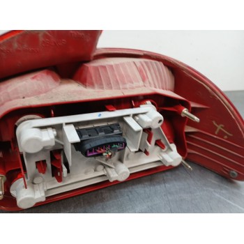 Recambio de piloto trasero izquierdo para toyota avensis (_t22_) 2.0 d-4d (cdt220_) referencia OEM IAM   
