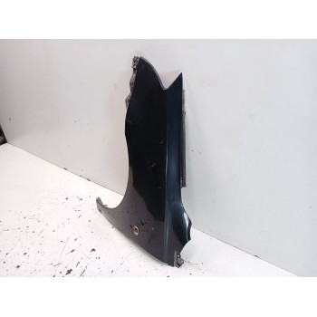 Recambio de aleta delantera izquierda para toyota avensis (_t25_) 2.0 d-4d (cdt250_) referencia OEM IAM 5381205020  