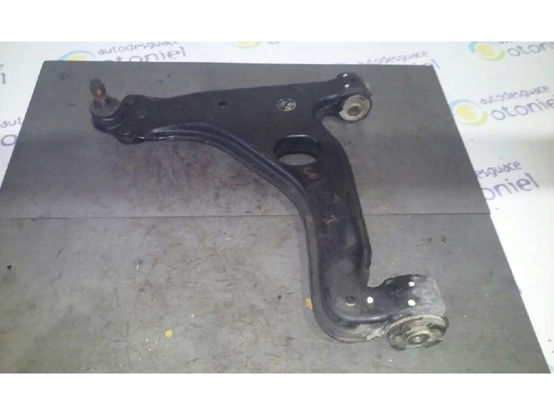 Recambio de brazo suspension inferior delantero izquierdo para opel vectra b berlina básico referencia OEM IAM   