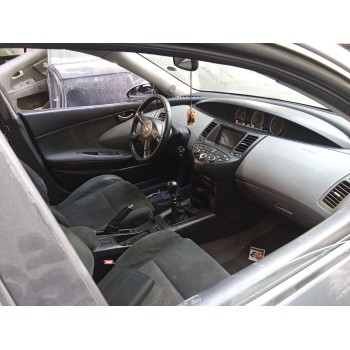 nissan primera (p12) del año 2003