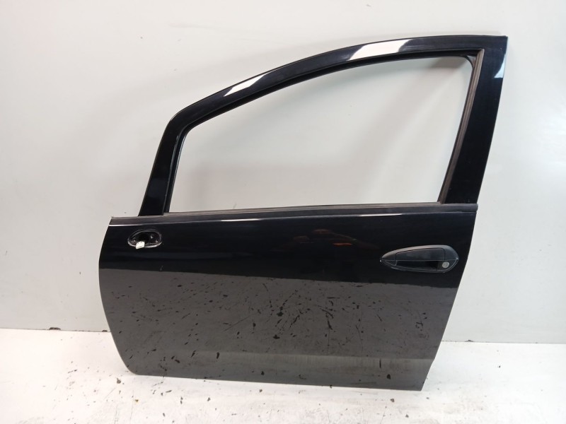 Recambio de puerta delantera izquierda para fiat punto (199_) 1.2 (199axz1a, 199bxz1a) referencia OEM IAM 0000051846215  